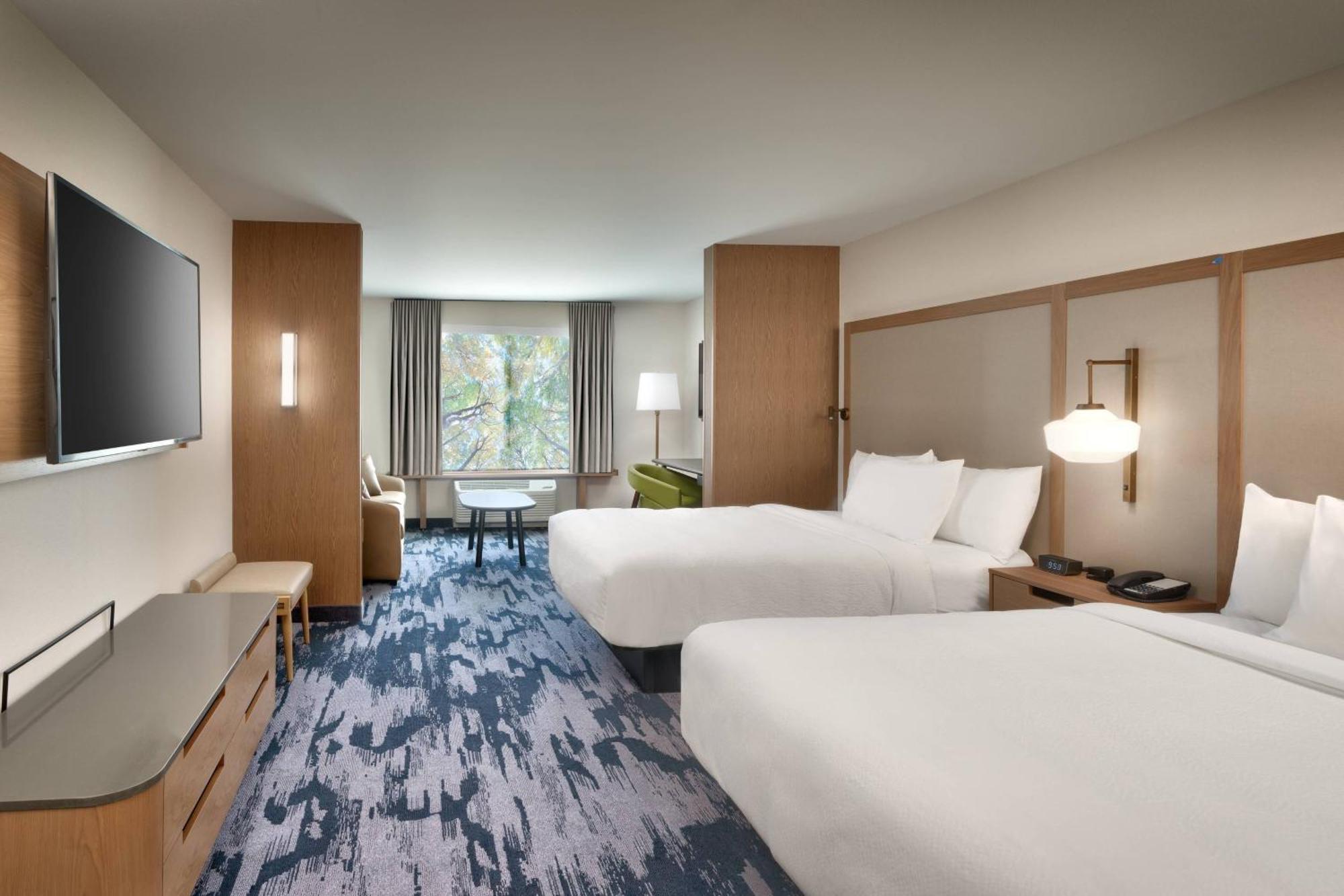 Fairfield & By Marriott Yellowstone Hotel